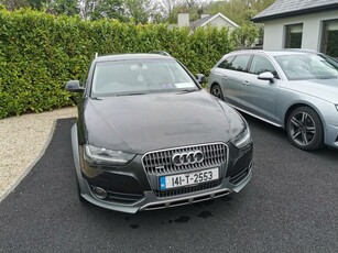 2014 - Audi A4 Manual