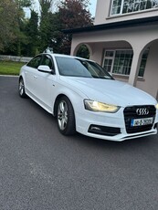 2014 - Audi A4 Manual