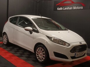 2014 - Ford Fiesta Manual