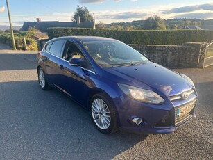 2014 - Ford Focus Manual