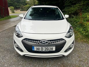 2014 - Hyundai i30 Manual