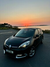 2014 - Renault Grand Scenic Manual