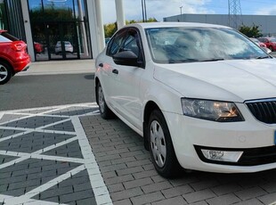 2014 - Skoda Octavia Manual