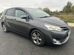 2014 - Toyota Verso Manual