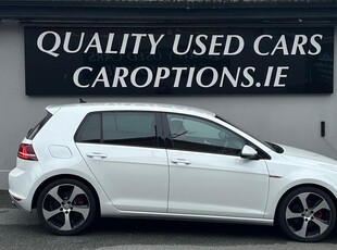 2014 - Volkswagen Golf Automatic