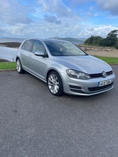 2014 - Volkswagen Golf Manual