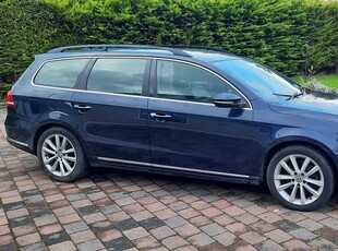 2014 - Volkswagen Passat Manual