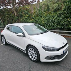 2014 - Volkswagen Scirocco Manual