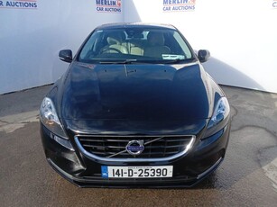 2014 - Volvo V40 Manual