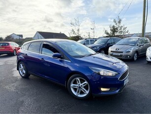 2015 - Ford Focus Manual