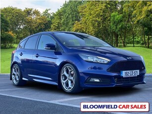 2015 - Ford Focus Manual