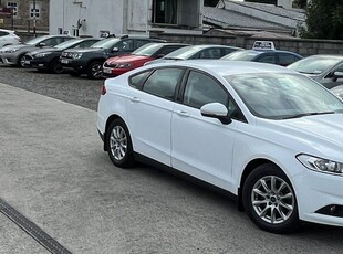 2015 - Ford Mondeo Manual