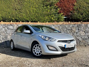 2015 - Hyundai i30 Manual