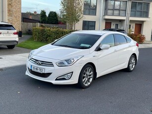 2015 - Hyundai i40 Manual