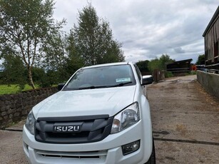 2015 - Isuzu D-Max ---