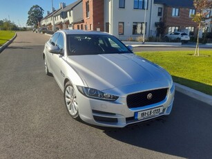 2015 - Jaguar XE Automatic