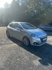 2015 - Peugeot 208 Automatic