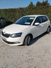 2015 - Skoda Fabia Manual