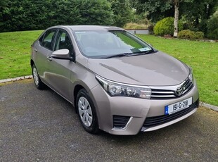 2015 - Toyota Corolla Manual