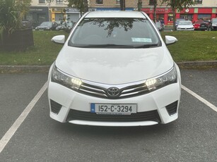 2015 - Toyota Corolla Manual