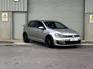 2015 - Volkswagen Golf Automatic