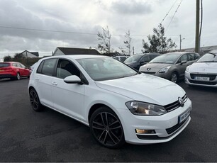 2015 - Volkswagen Golf Manual