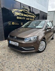 2015 - Volkswagen Polo Automatic