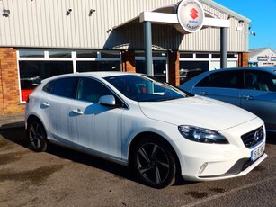 2015 - Volvo V40 Manual