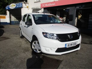 2016 - Dacia Sandero Manual