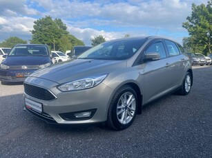 2016 - Ford Focus Manual