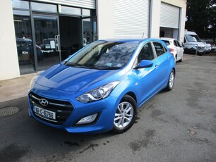 2016 - Hyundai i30 Manual