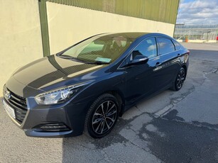 2016 - Hyundai i40 Manual