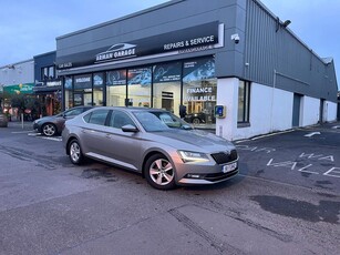 2016 - Skoda Superb Manual