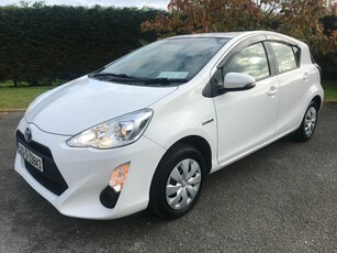 2016 - Toyota Aqua Automatic