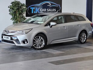 2016 - Toyota Avensis Manual