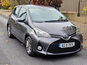 2016 - Toyota Yaris Manual