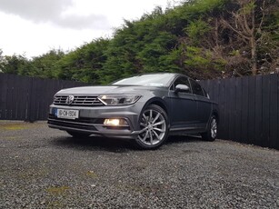 2016 - Volkswagen Passat Manual