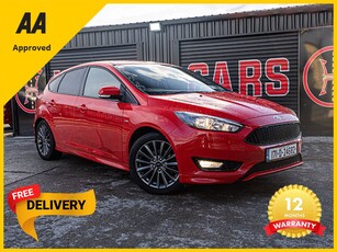 2017 - Ford Focus Manual