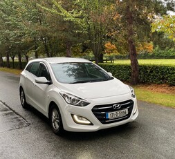 2017 - Hyundai i30 Manual