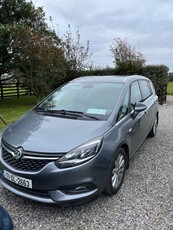 2017 - Vauxhall Zafira ---