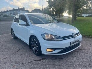 2017 - Volkswagen Golf Manual