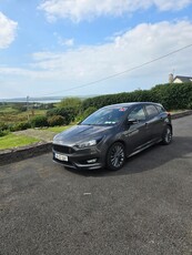 2018 - Ford Focus Manual