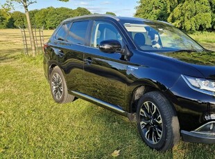 2018 - Mitsubishi Outlander Automatic