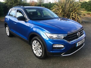 2019 - Volkswagen T-Roc Manual