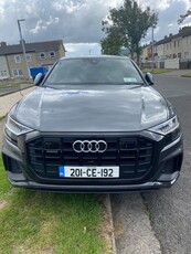 2020 - Audi Q8 Automatic