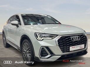 2021 - Audi Q3 Manual