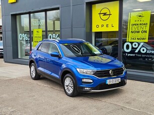 2021 - Volkswagen T-Roc Manual