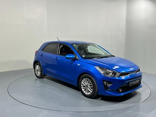 2022 - Kia Rio Manual