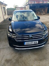 2022 - Volkswagen Tiguan Automatic