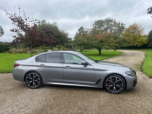 2023 - BMW 5-Series Automatic